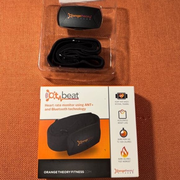 Set of 2 Orangetheory Fitness OTF OTBeat Chest Heart Rate Monitor/Strap SM - Picture 1 of 5